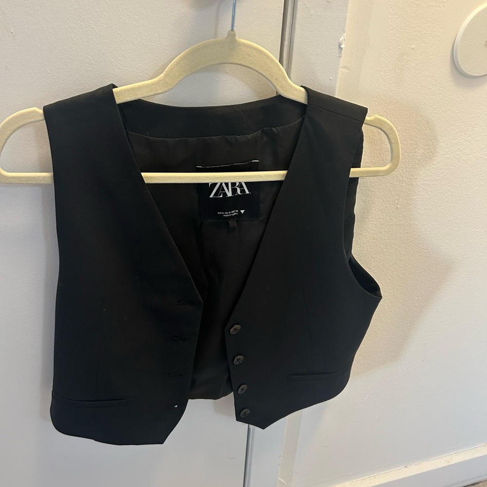 Black Zara vest